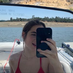 Meet your Posher, Katherine